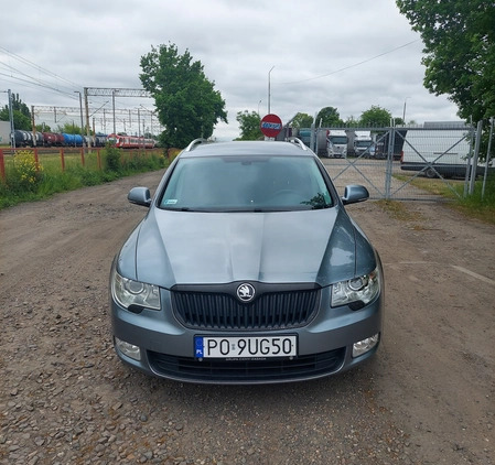 Skoda Superb cena 27400 przebieg: 348000, rok produkcji 2012 z Poznań małe 56